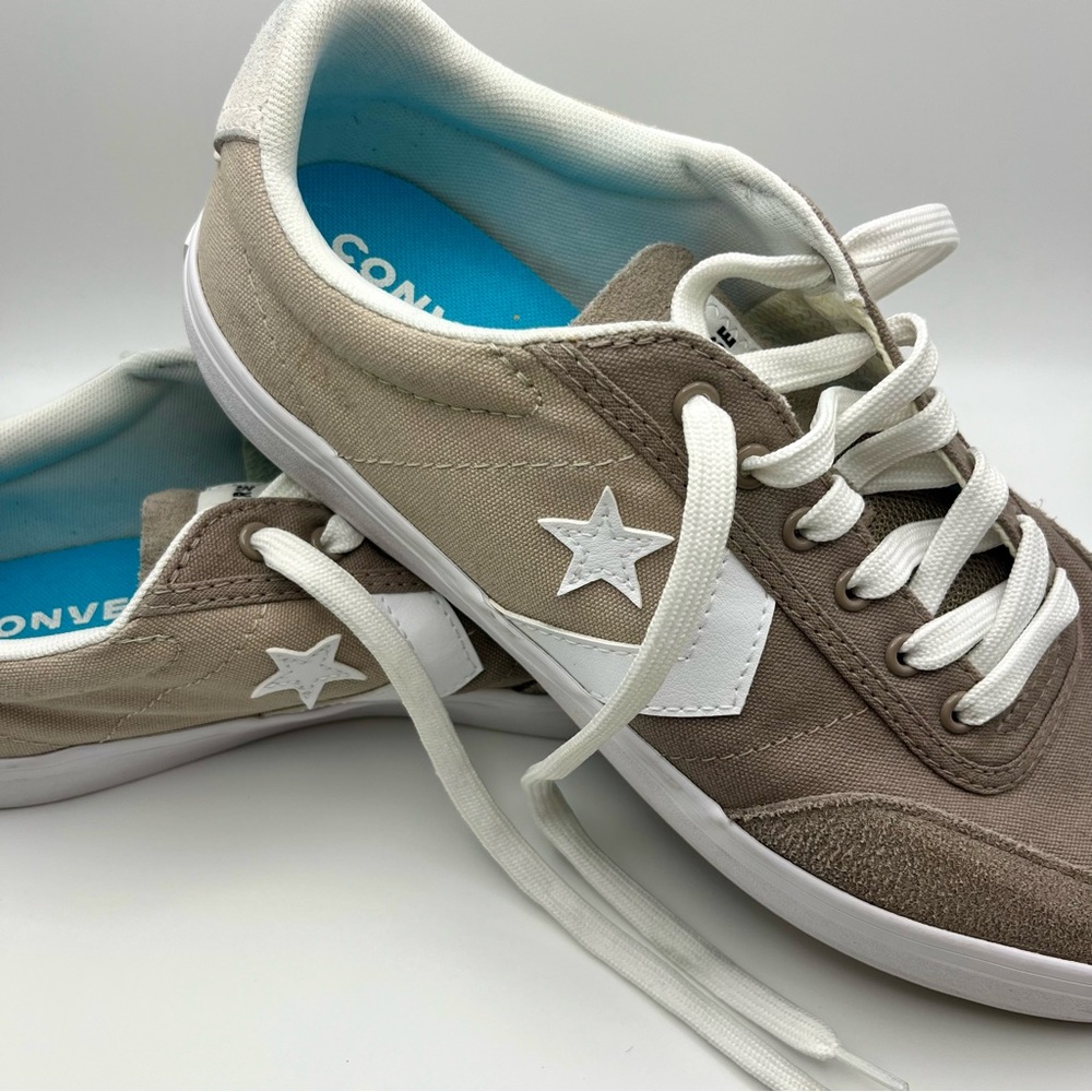 Converse Men's Courtlandt Low Top Sneaker, Papyrus/Sepia Stone/White, 10.5  M US